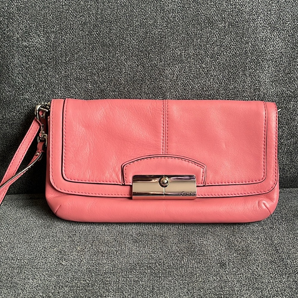 Coach Ashley large leather clutch wristlet/wallet mini bag